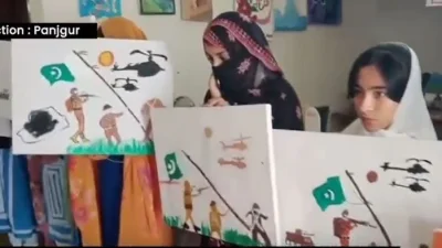 پنجگور: ایف سی بلوچستان کے زیرِ اہتمام 'معرکۂ حق' آرٹ مقابلہ، طالبات کی بھرپور شرکت