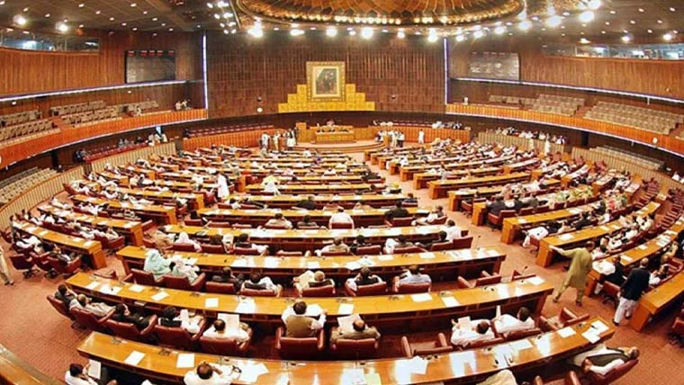 قومی اسمبلی نے آئندہ مالی سال کے لیے 407 کھرب روپے سے زائد کے لازمی اخراجات منظور کر لیے