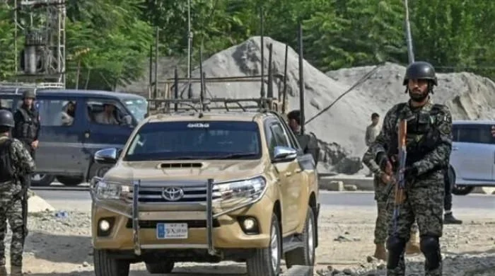 بلوچستان میں این-25 شاہراہ پر بڑا آپریشن، 19 دہشتگرد ہلاک، 11 اہلکار شہید