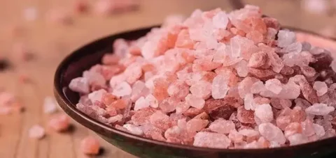 ایس آئی ایف سی کی سہولت کاری سے پاک سالٹ کارپوریشن اور چائنا نیشنل سالٹ گروپ کے درمیان تاریخی معاہدہ