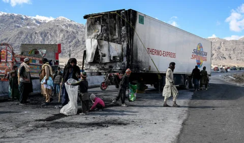 بلوچستان کے تاجروں کا کارگو ٹرک حملوں اور تجارتی رکاوٹوں پر وفاقی مداخلت کا مطالبہ