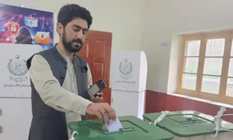 گلگت بلتستان میں حکومت سازی کا دنگل؛ 24 حلقوں پر پولنگ جاری، اہم سیاسی معرکہ سج گیا