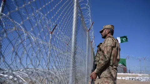 پاک افغان سرحد پر سیکیورٹی فورسز کی بڑی کارروائی، 29 خارجی دہشت گرد ہلاک
