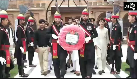 آئی ایس پی آر سمر انٹرن شپ کے طلبہ کا تاریخی قلعہ بالاحصار پشاور کا مطالعاتی دورہ